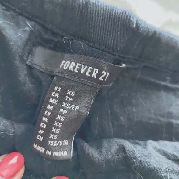 Forever 21 boho patterned shorts size x small - Picture 4 of 4